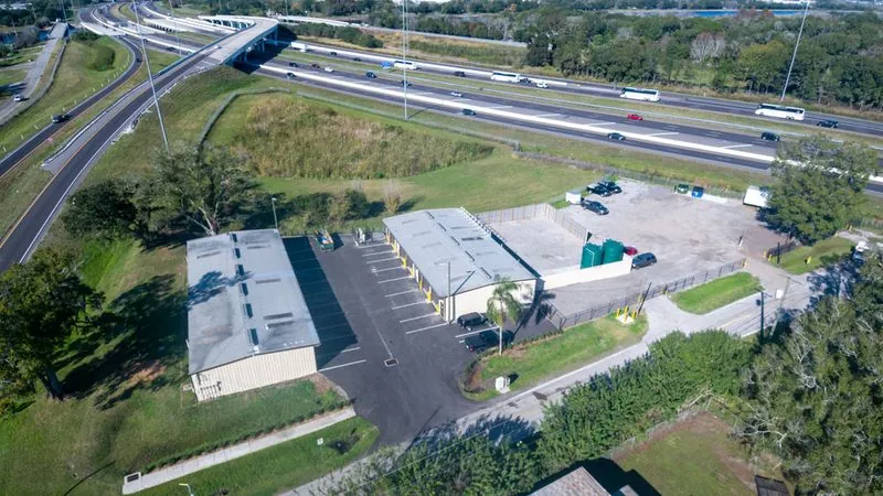 9402 East US Highway 92, Tampa, FL 33637